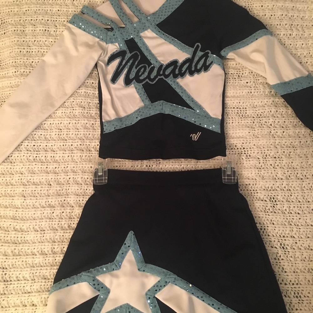 old cheer uniform